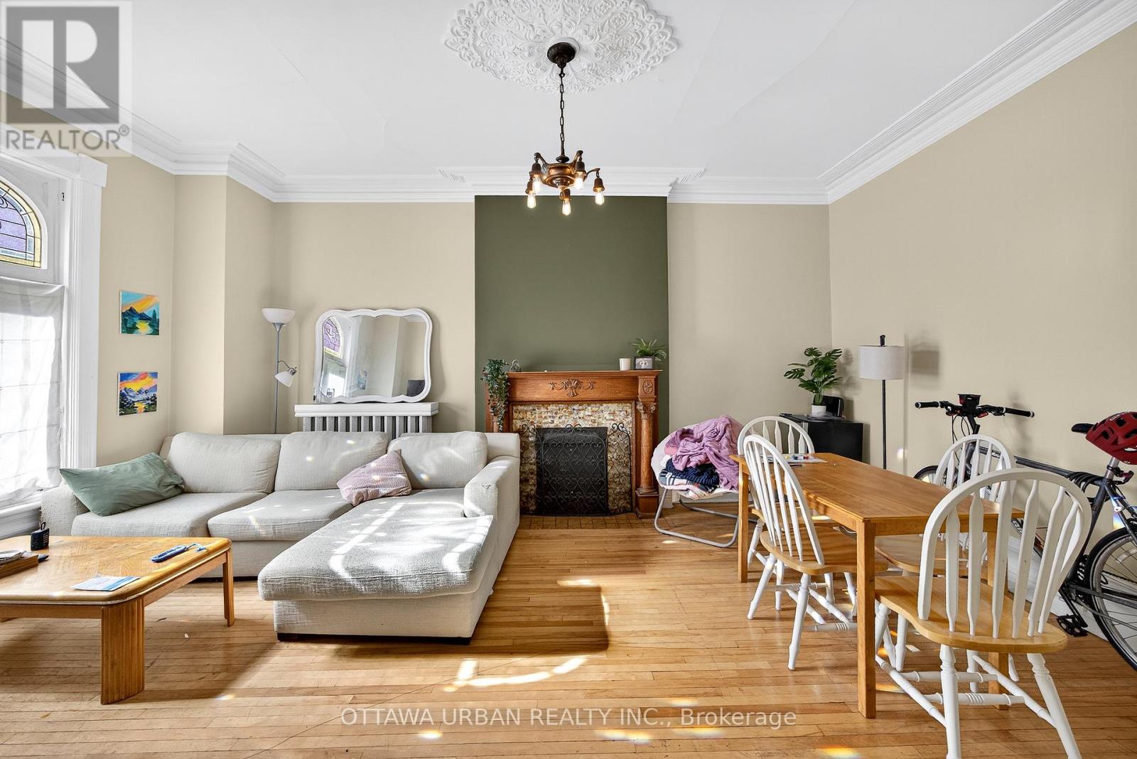 101 Strathcona Avenue, Ottawa, Ontario  K1S 1X5 - Photo 7 - X12452627