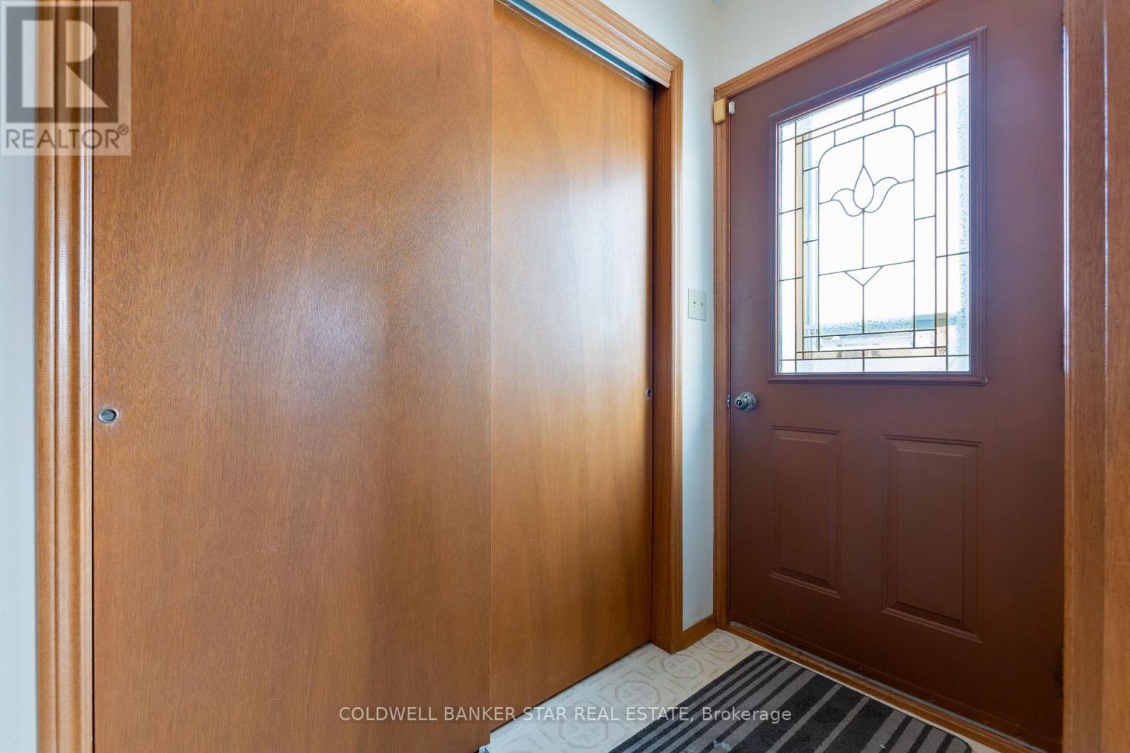 35 Rice Road, St. Thomas, Ontario  N5R 5X9 - Photo 5 - X12747242