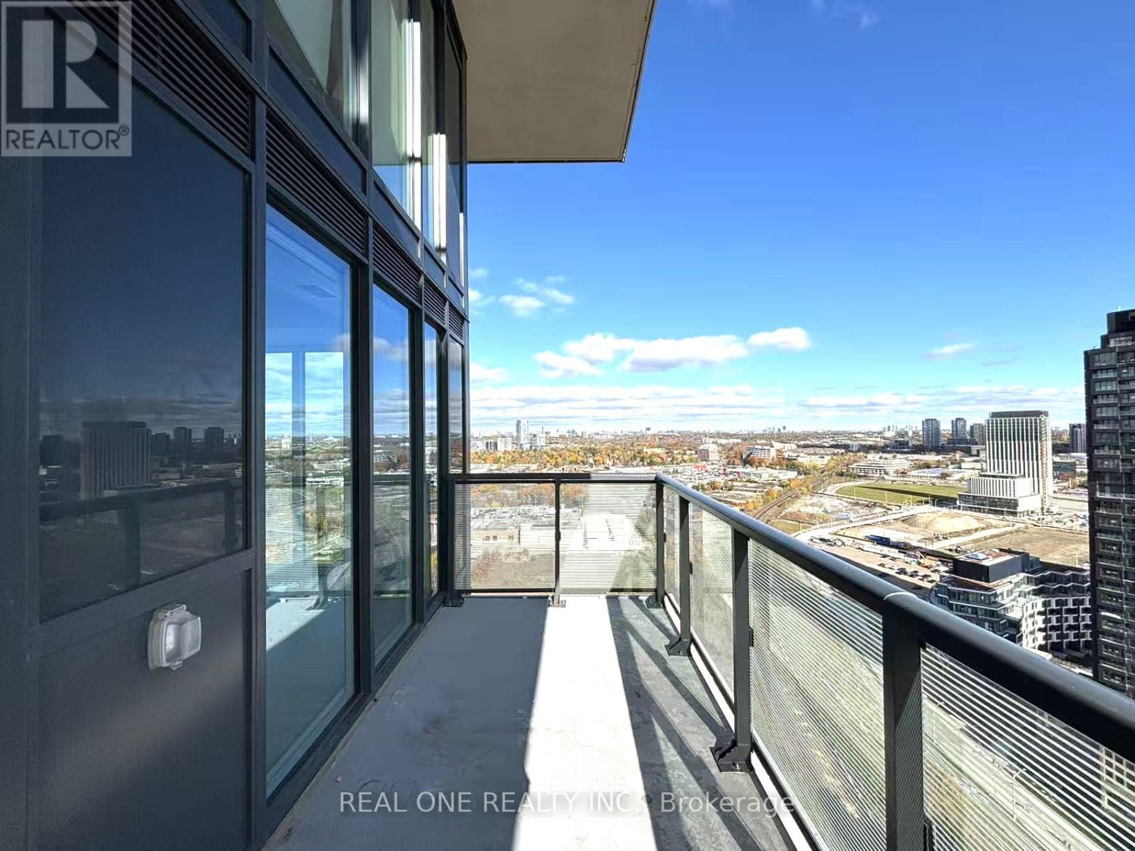 2704 - 30 Inn On The Park Drive, Toronto, Ontario  M3C 0P7 - Photo 32 - C12747204