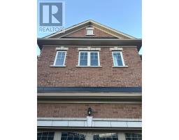 UNIT C - 15 WILDFLOWER WAY, Toronto, Ontario