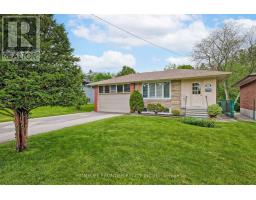 UPPER - 11 ALPACA DRIVE, Toronto, Ontario