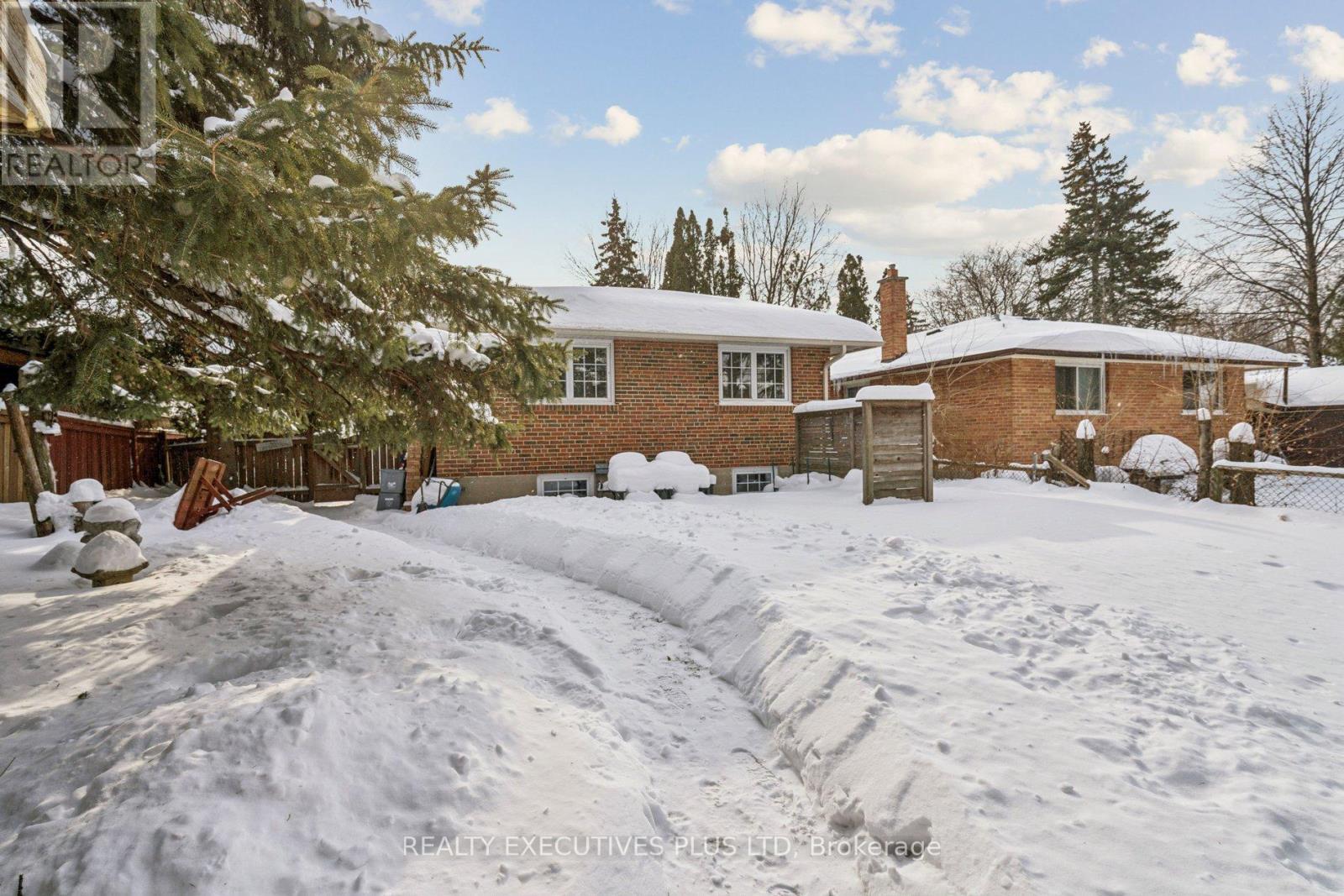 124 Applefield Drive, Toronto, Ontario  M1P 3Y2 - Photo 48 - E12747230