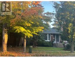 124 APPLEFIELD DRIVE, Toronto, Ontario