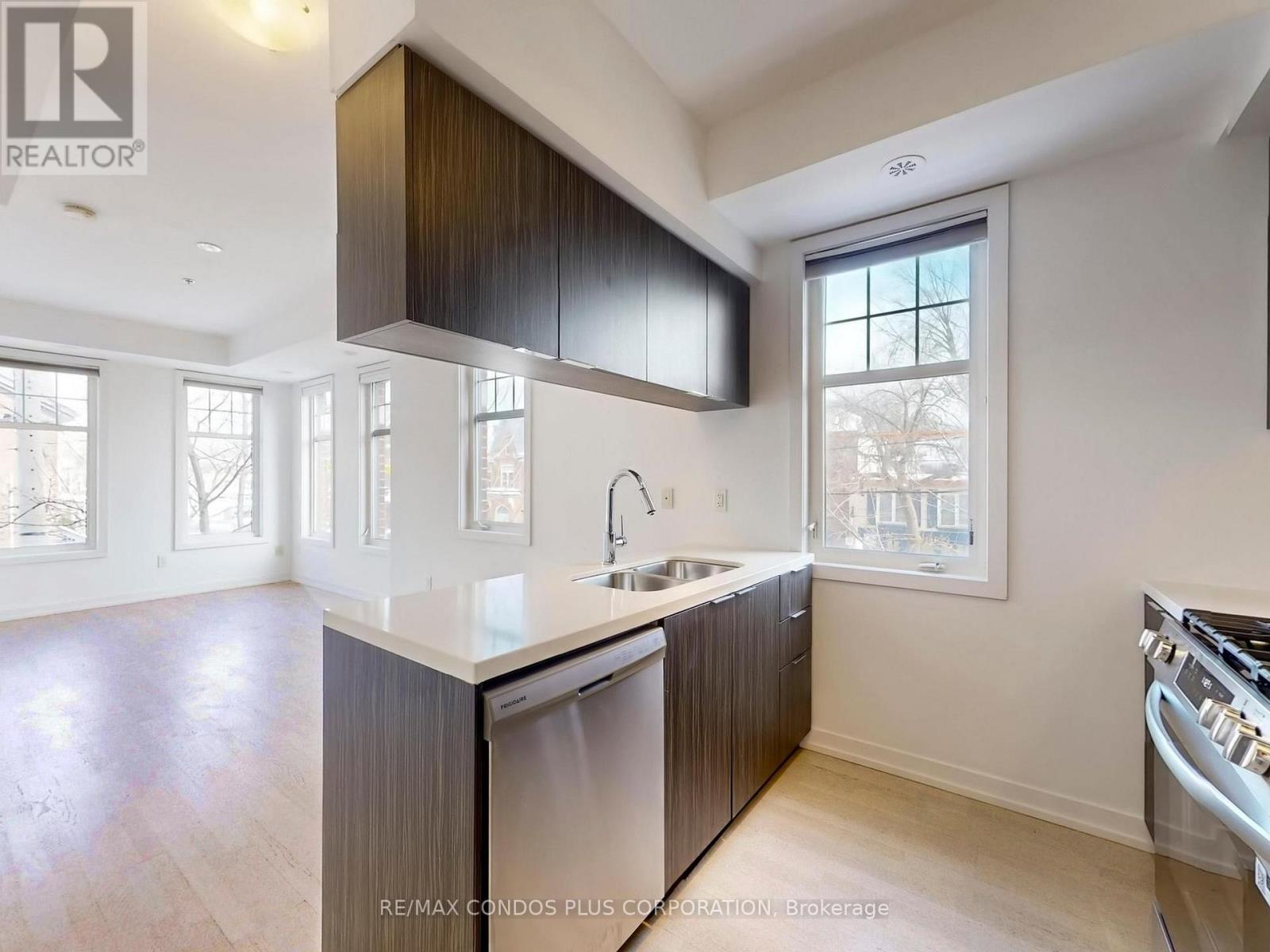 Th2 - 150 Broadview Avenue, Toronto, Ontario  M4M 0A9 - Photo 16 - E12747240