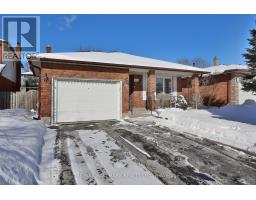 944 WILLIAM BOOTH CRESCENT, Oshawa, Ontario