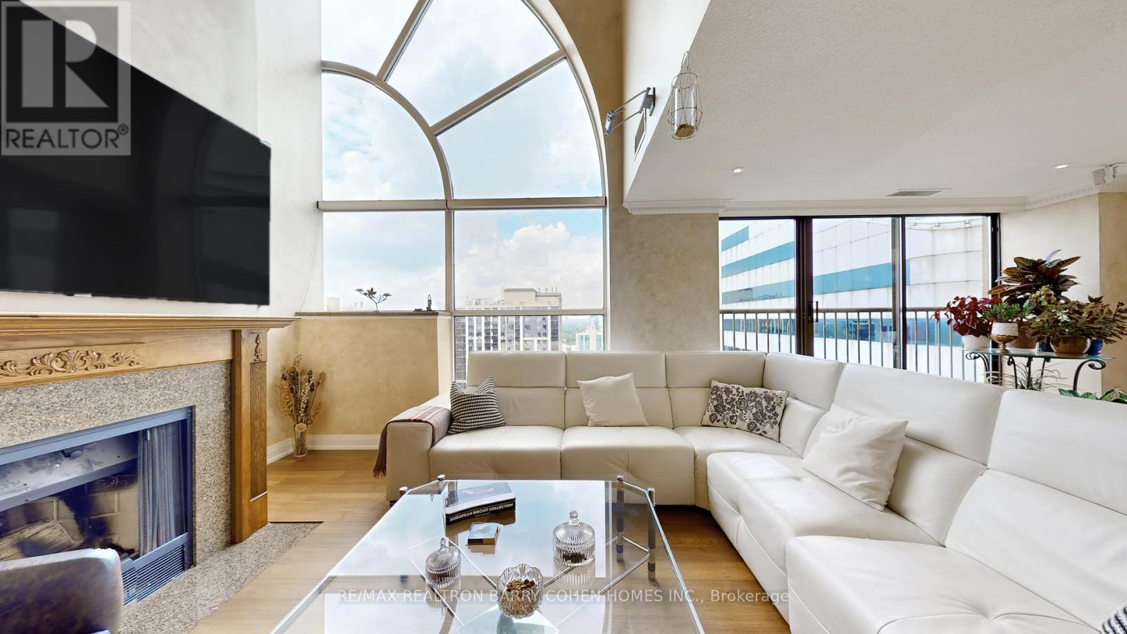 2803 - 100 Upper Madison Avenue, Toronto, Ontario  M2N 6M4 - Photo 8 - C12747276