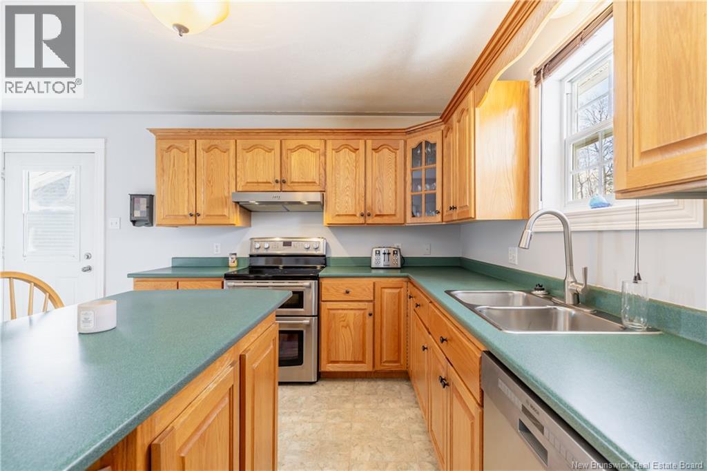 53 Rebecca Drive, Fredericton, New Brunswick  E3B 9N4 - Photo 12 - NB132466