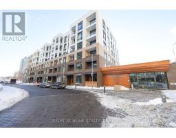 D433 - 8 BEVERLEY GLEN BOULEVARD, Vaughan, Ontario