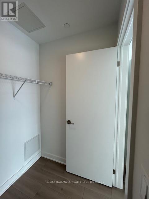 705 - 25 Wellington Street S, Kitchener, Ontario  N2G 0G5 - Photo 24 - X12747250