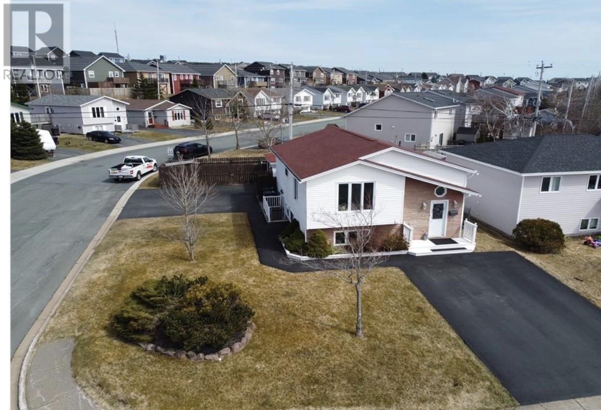 28 Frobisher Avenue, Mount Pearl, Newfoundland & Labrador