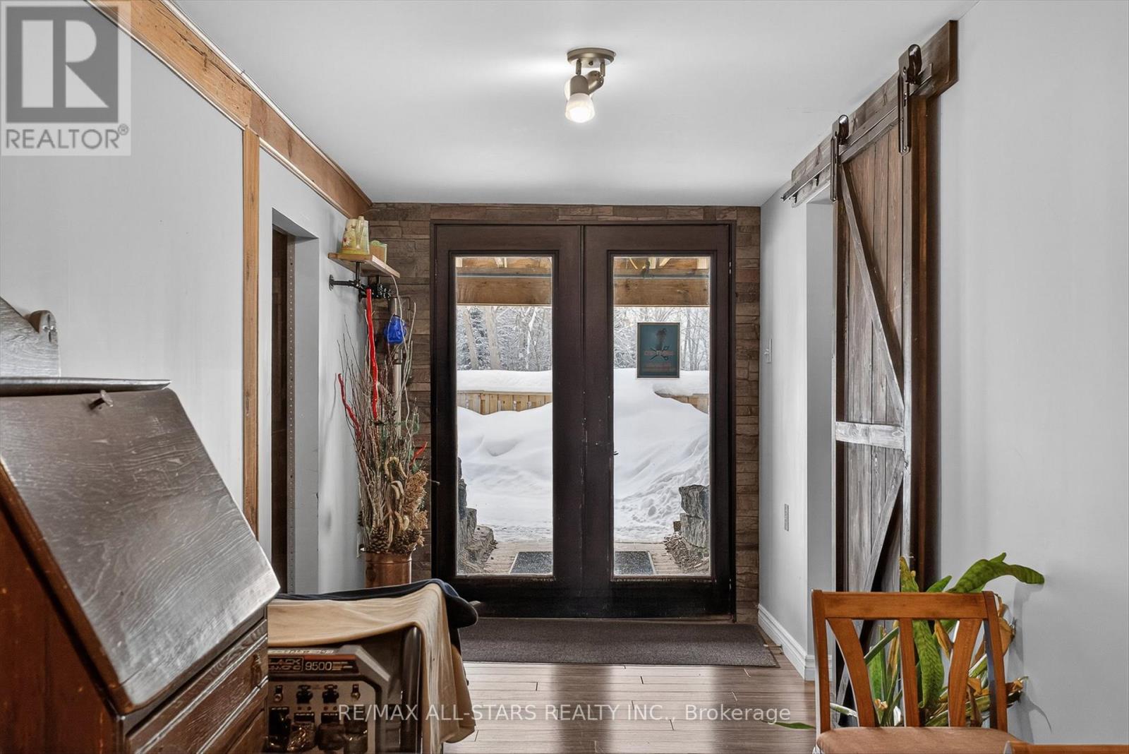 28 Pine Ridge Road, Kawartha Lakes, Ontario  K0M 2L0 - Photo 24 - X12747304