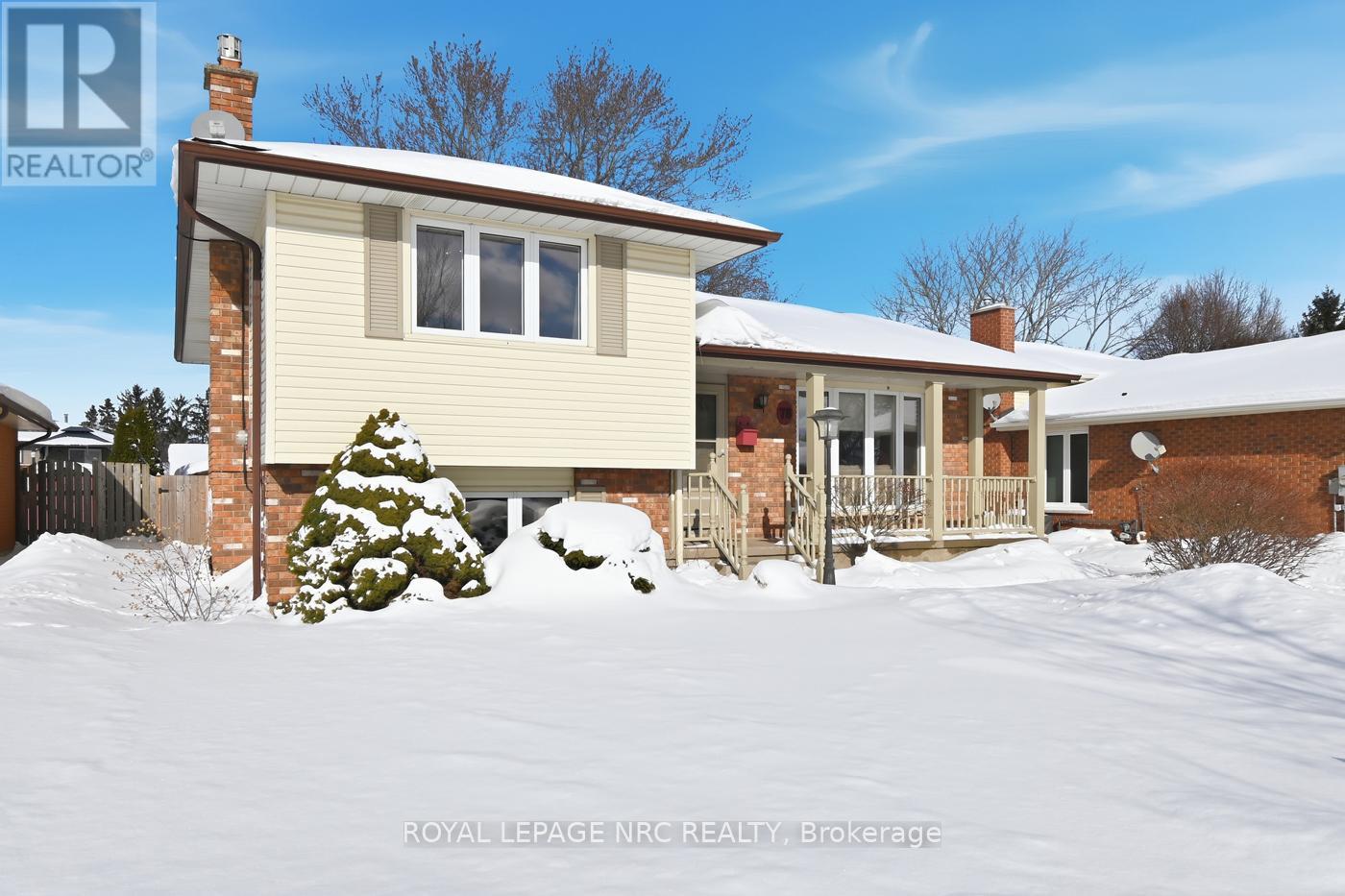 78 Page Drive, Welland (N. Welland), Ontario  L3C 6E4 - Photo 11 - X12747326