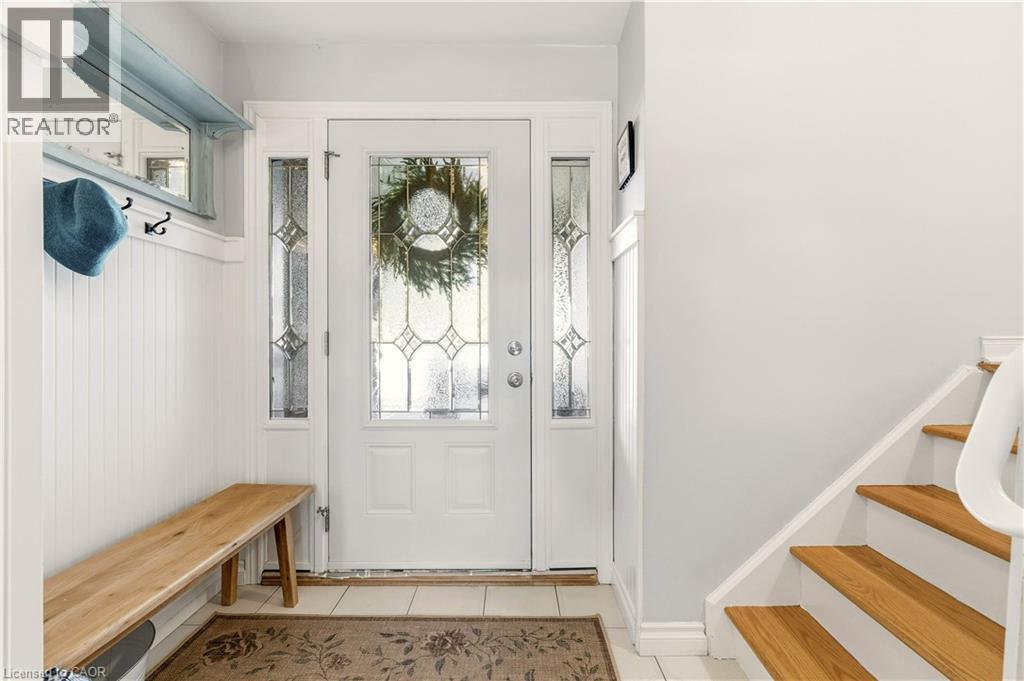 566 Lani Crescent, Burlington, Ontario  L7N 2Y4 - Photo 4 - 40801413