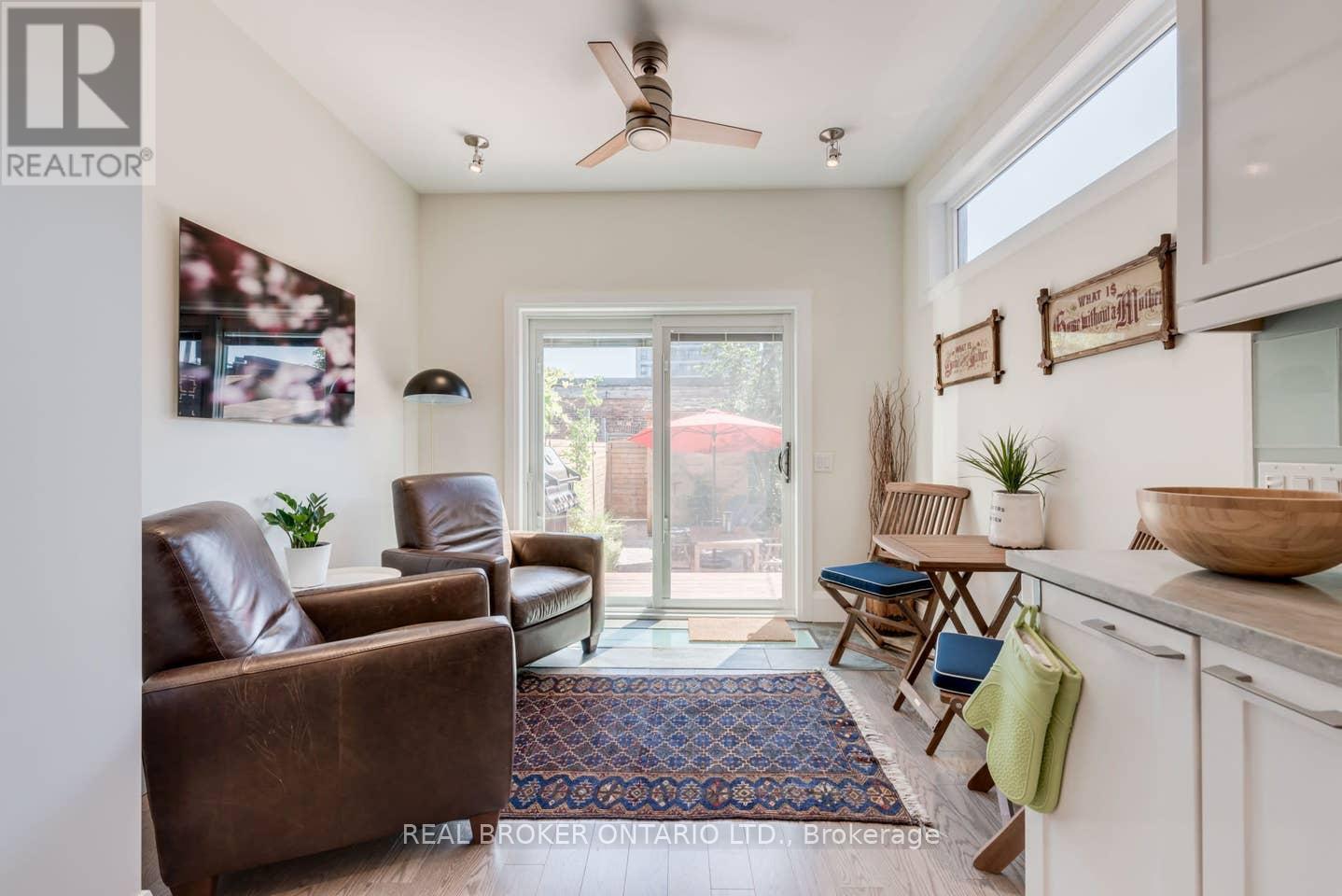 Main And Ground - 143 Harrison Street, Toronto, Ontario  M6J 2A5 - Photo 12 - C12747320