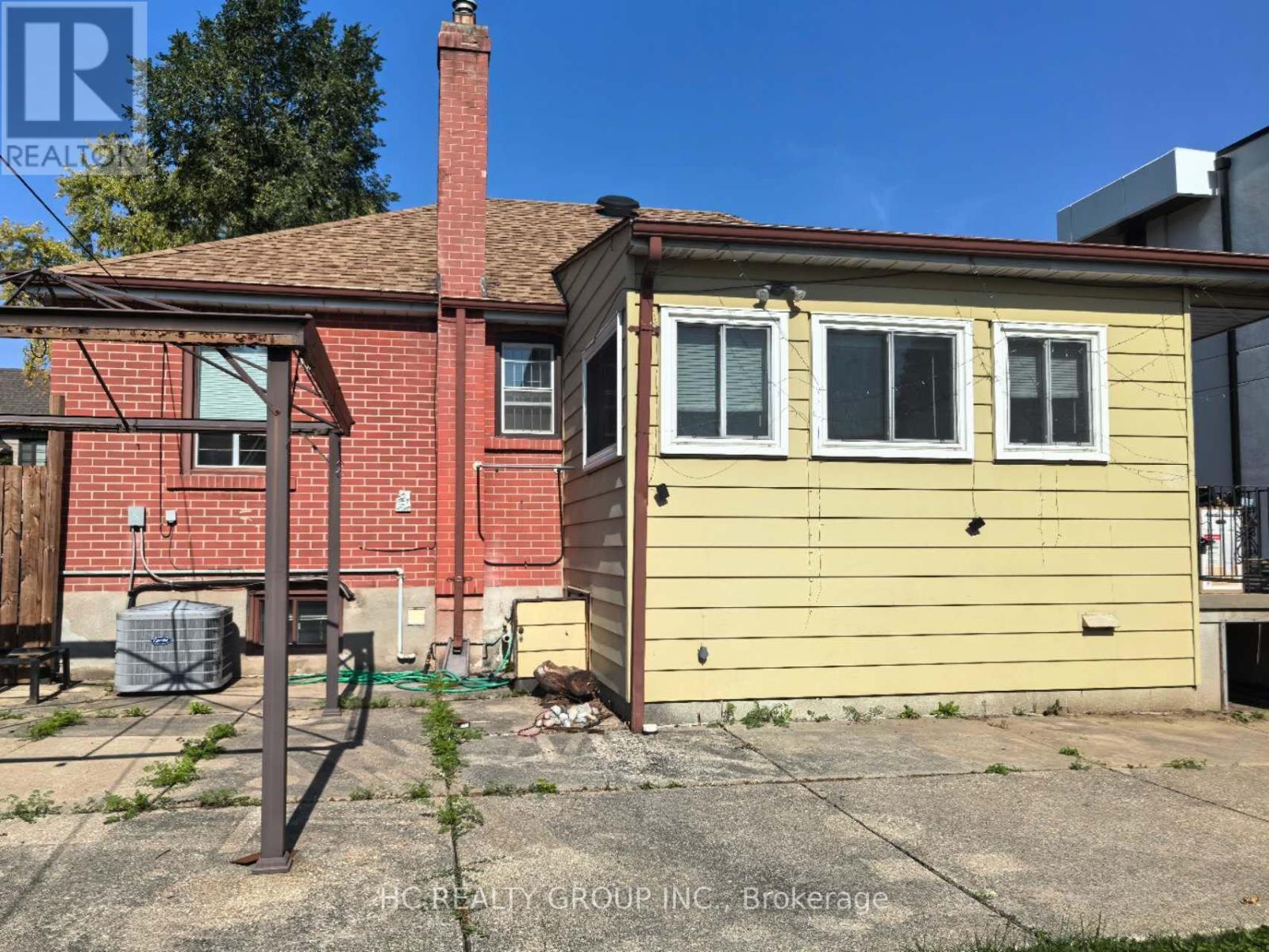 21 Norcross Road, Toronto (Clanton Park), Ontario  M3H 2R3 - Photo 6 - C12747340