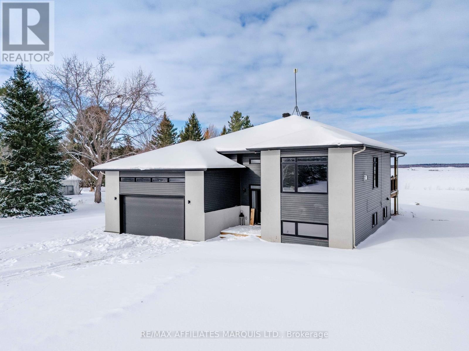 16939 Eighth Road, North Stormont, Ontario  K0C 1W0 - Photo 4 - X12747342