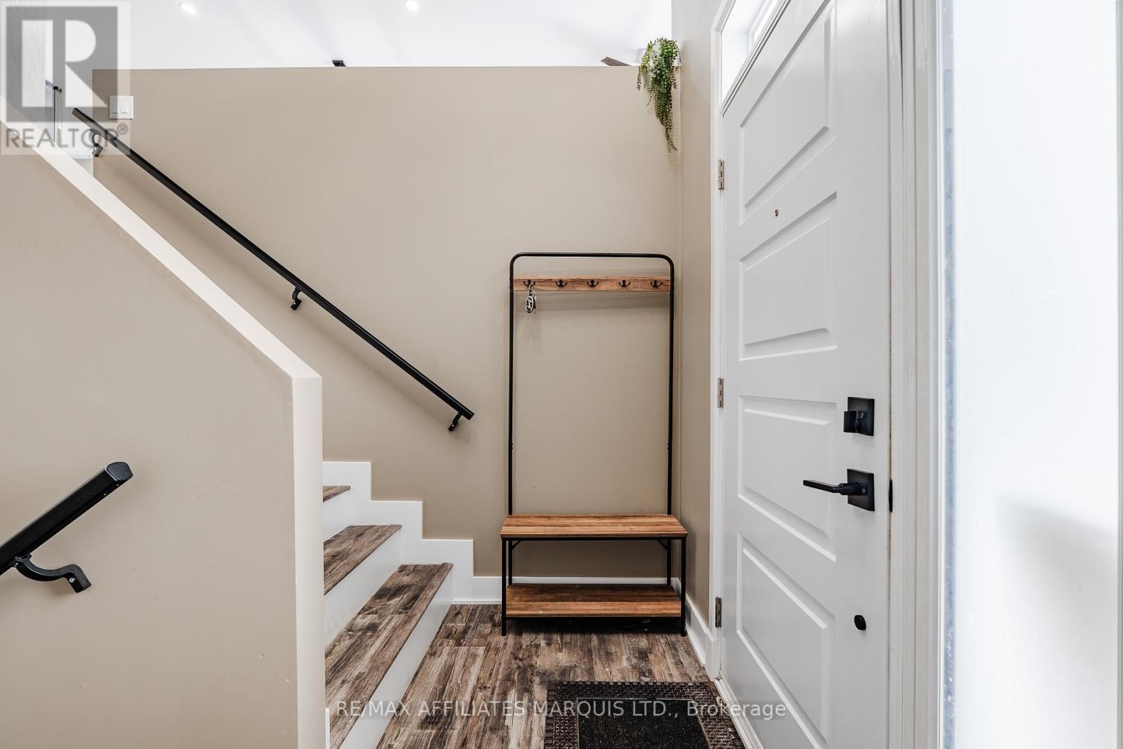 16939 Eighth Road, North Stormont, Ontario  K0C 1W0 - Photo 5 - X12747342