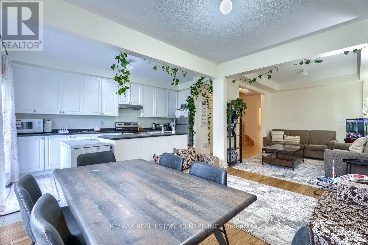 1195 Kettering Drive, Oshawa, Ontario  L1K 1A6 - Photo 12 - E12747300