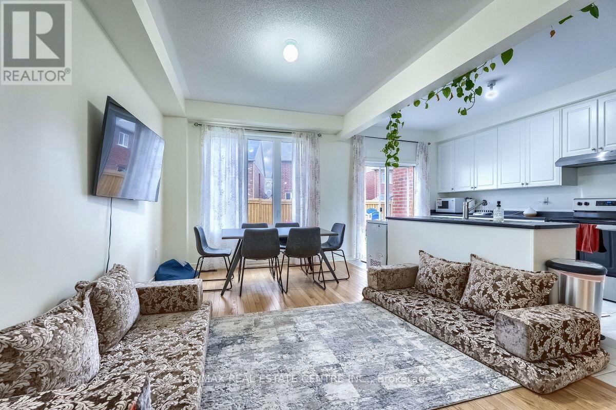 1195 Kettering Drive, Oshawa, Ontario  L1K 1A6 - Photo 13 - E12747300