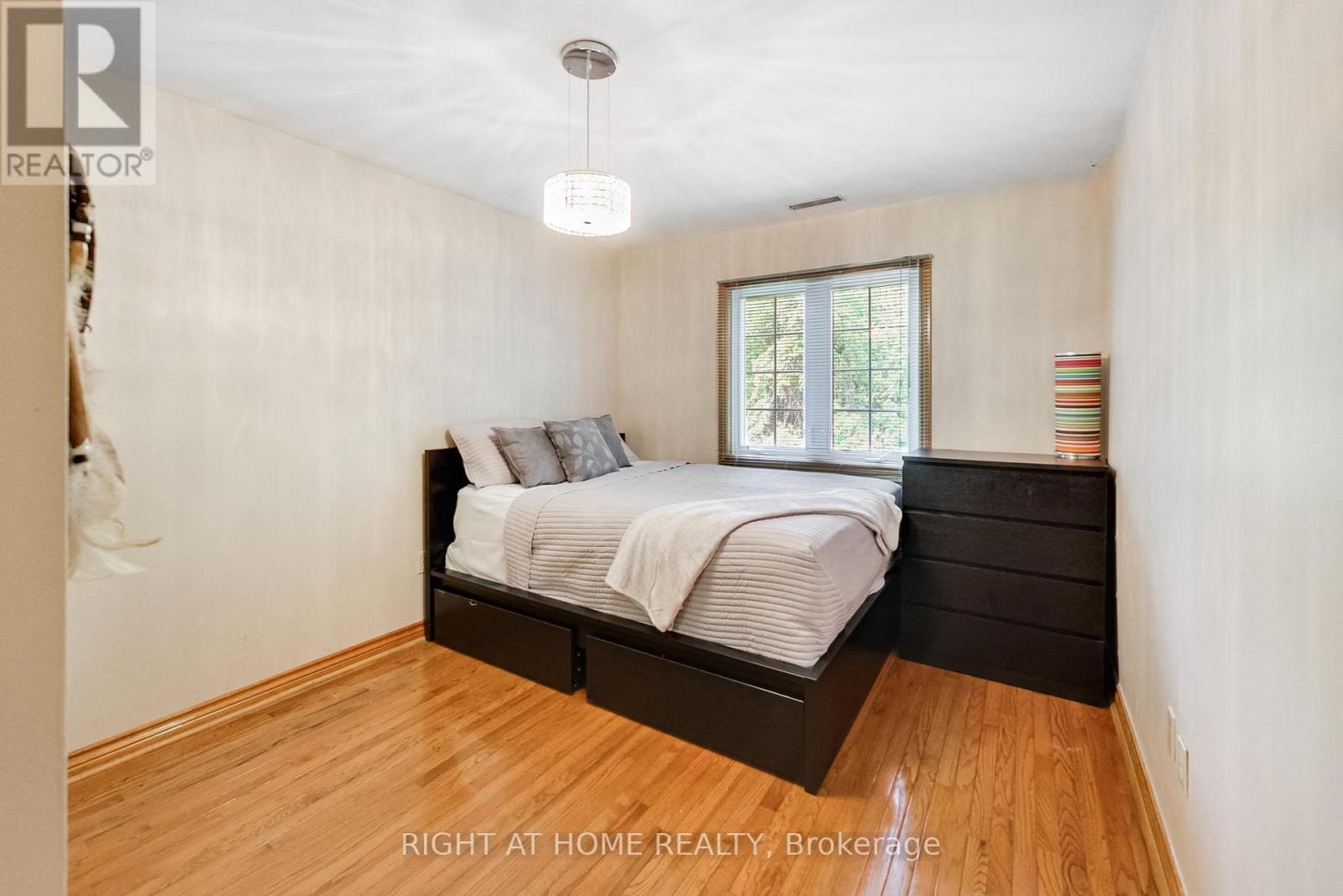 8 Suraty Avenue, Toronto, Ontario  M1P 4E1 - Photo 25 - E12747314