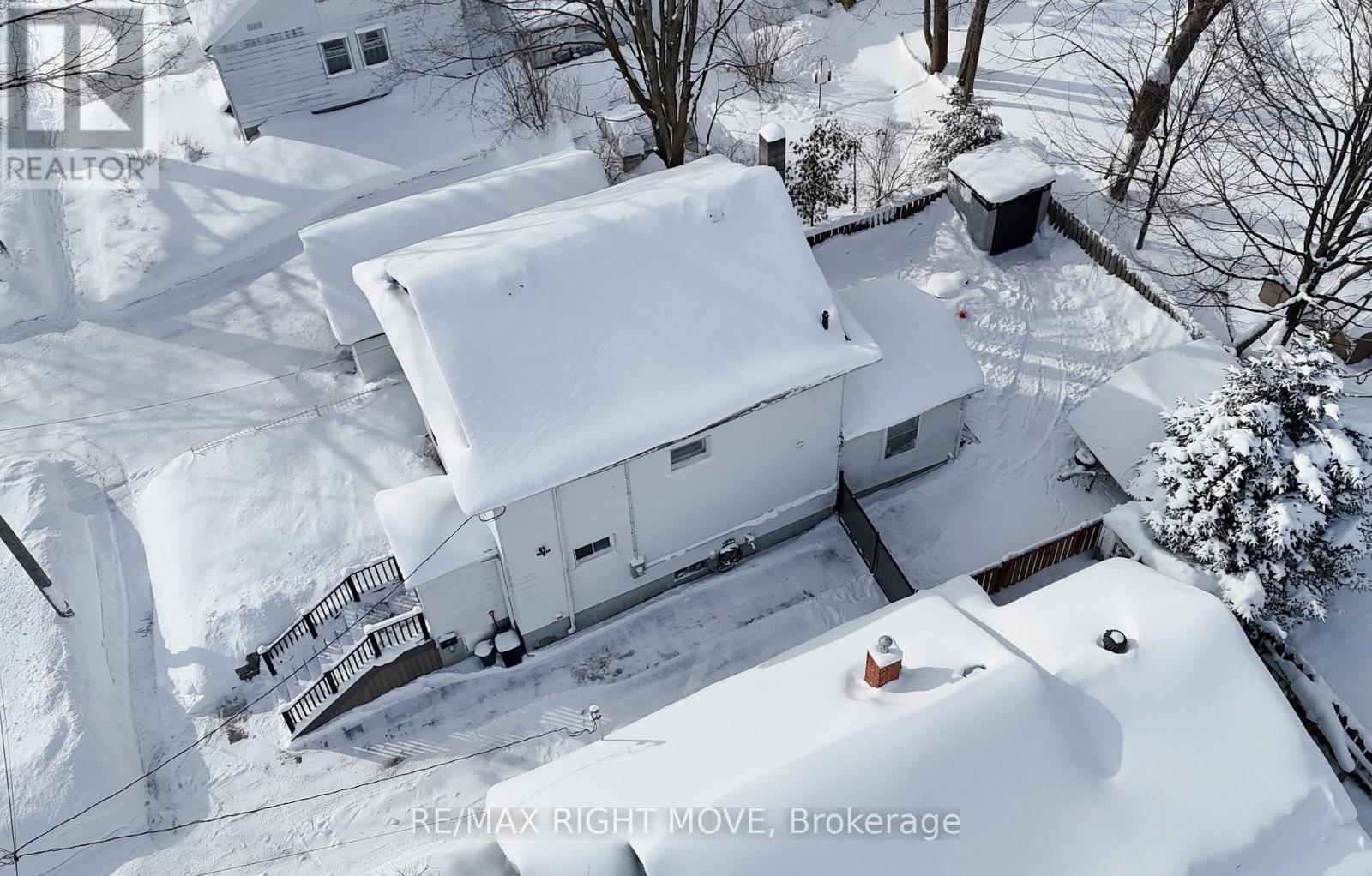 144 Cedar Street, Orillia, Ontario  L3V 2C9 - Photo 23 - S12747324