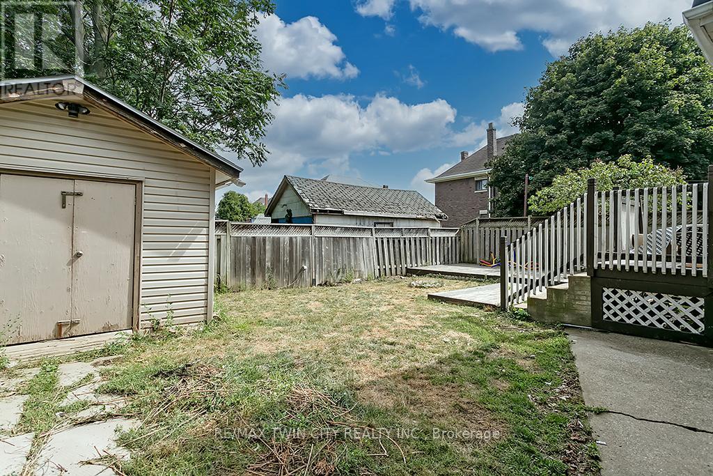 Upper - 153 Drummond Street, Brantford, Ontario  N3S 6A4 - Photo 28 - X12747298