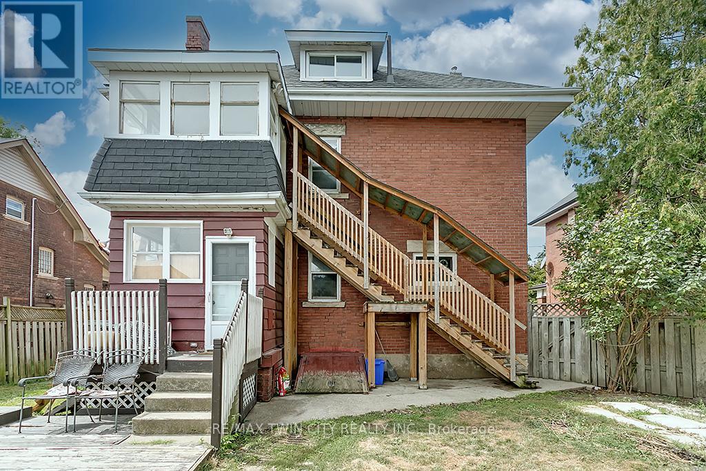 Upper - 153 Drummond Street, Brantford, Ontario  N3S 6A4 - Photo 32 - X12747298