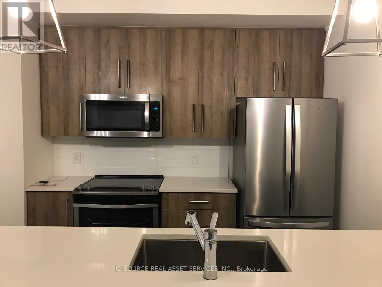 14 - 499 Sophia Crescent, London North, Ontario  N6G 0X9 - Photo 3 - X12747310