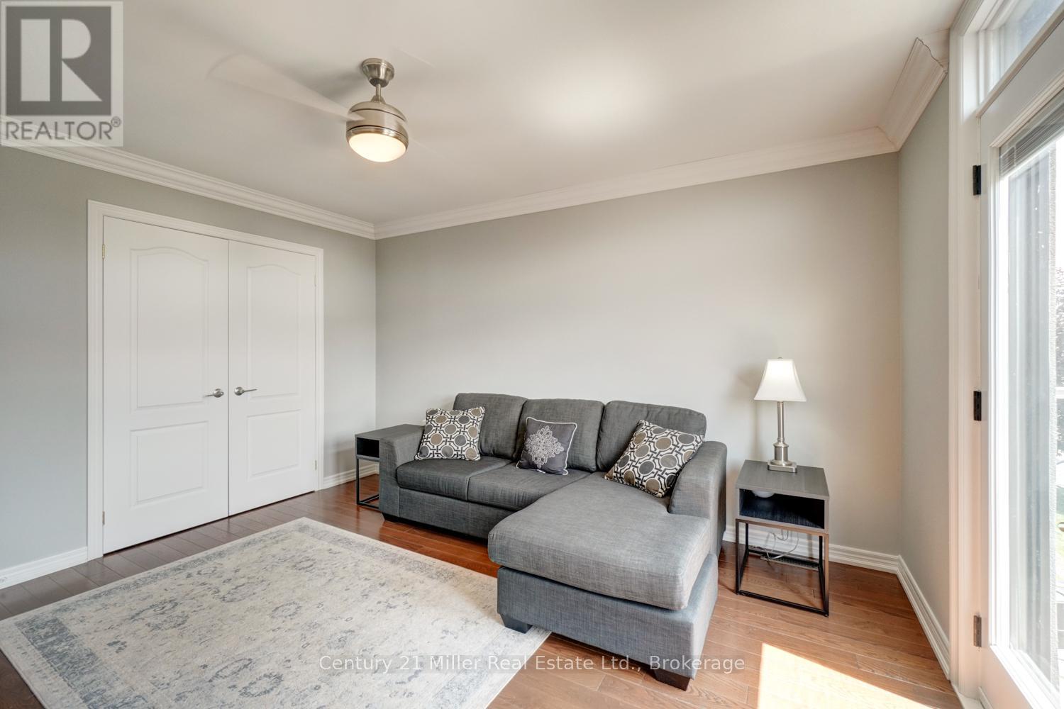 8 Watercliff Place, Hamilton, Ontario  L8E 6E5 - Photo 25 - X12747396