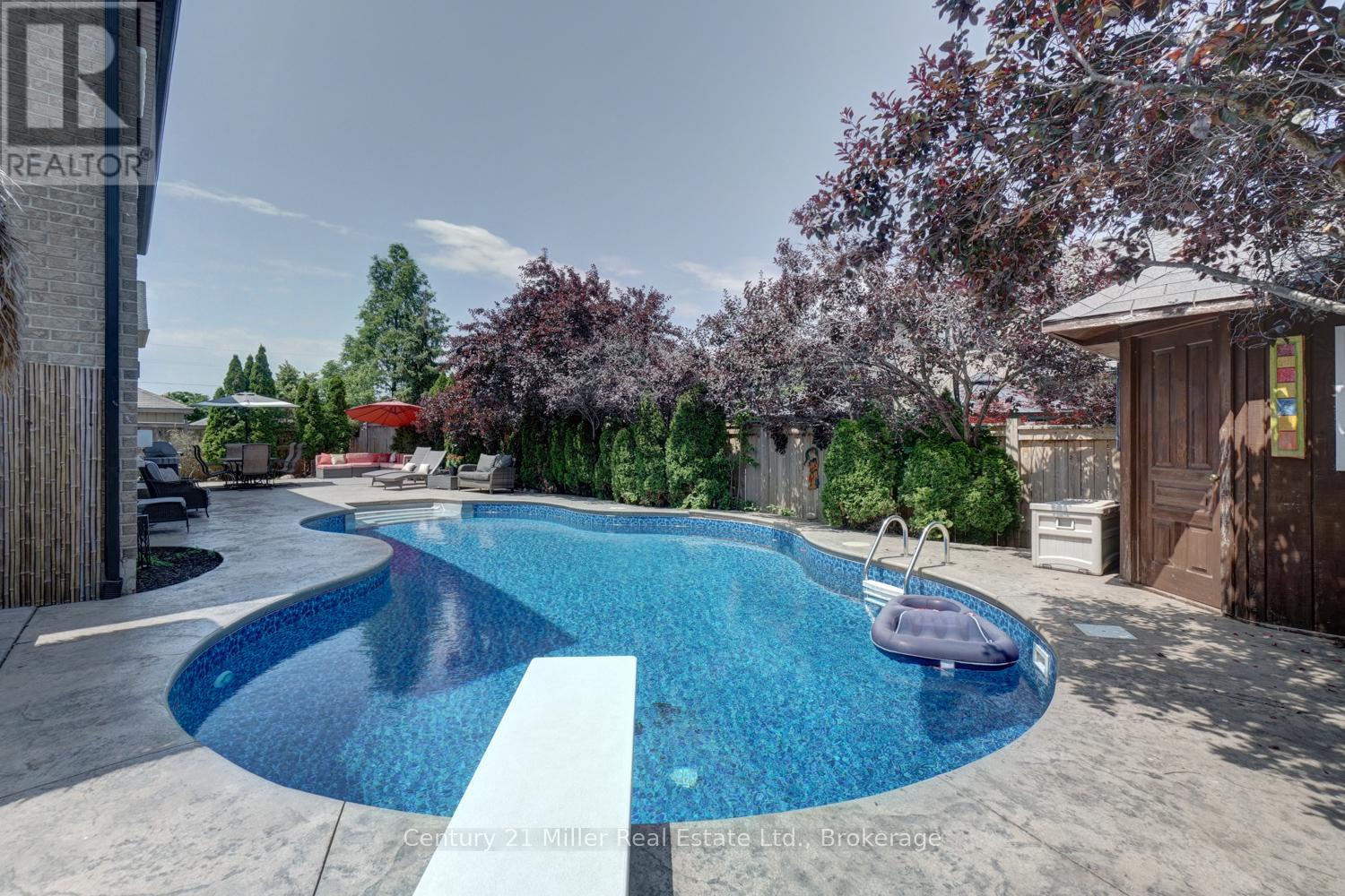 8 Watercliff Place, Hamilton, Ontario  L8E 6E5 - Photo 29 - X12747396