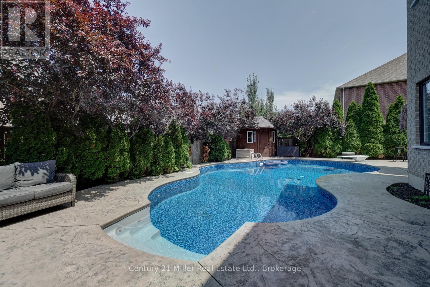 8 Watercliff Place, Hamilton, Ontario  L8E 6E5 - Photo 30 - X12747396