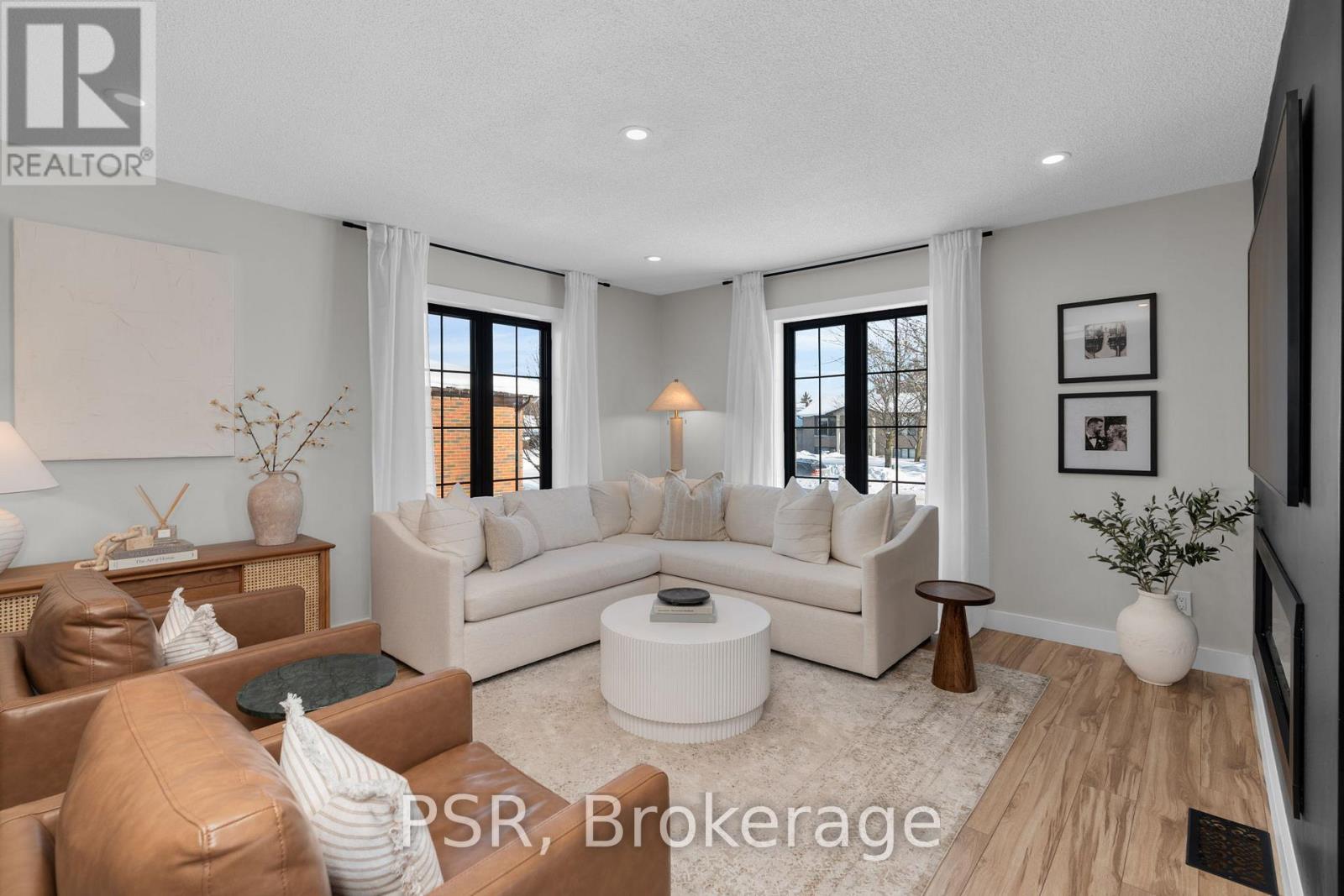 4 Centennial Avenue, Springwater (Elmvale), Ontario  L0L 1P0 - Photo 14 - S12747410