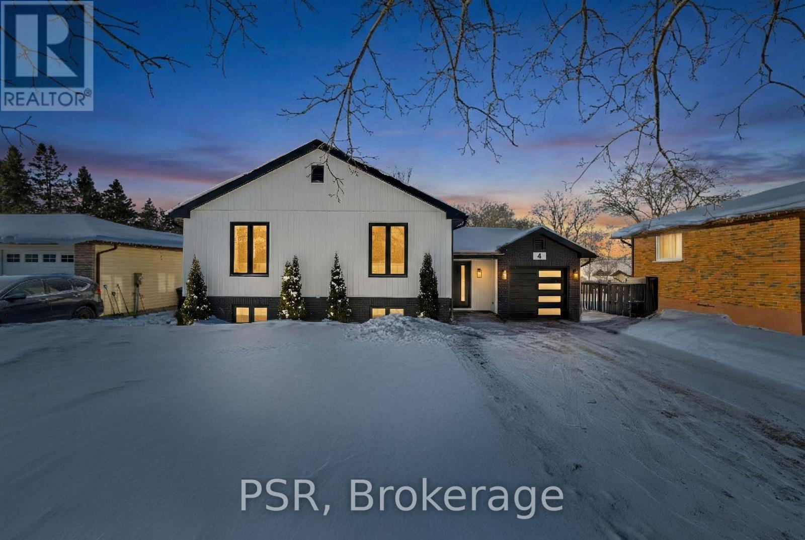 4 Centennial Avenue, Springwater (Elmvale), Ontario  L0L 1P0 - Photo 3 - S12747410