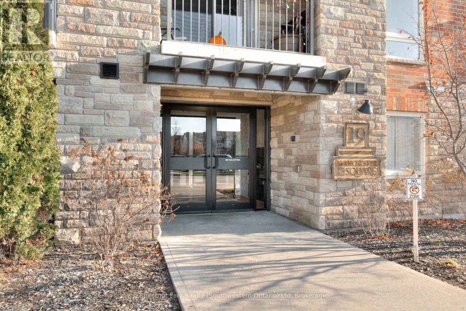 103 - 19 Waterford Drive, Guelph, Ontario  N1L 0G8 - Photo 4 - X12747376