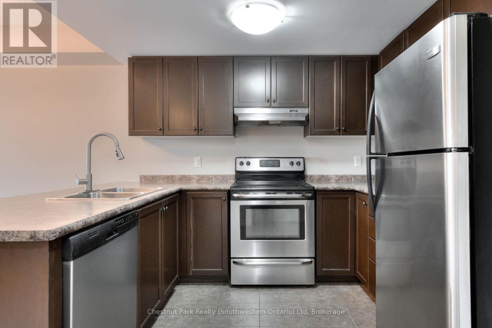 103 - 19 Waterford Drive, Guelph, Ontario  N1L 0G8 - Photo 6 - X12747376