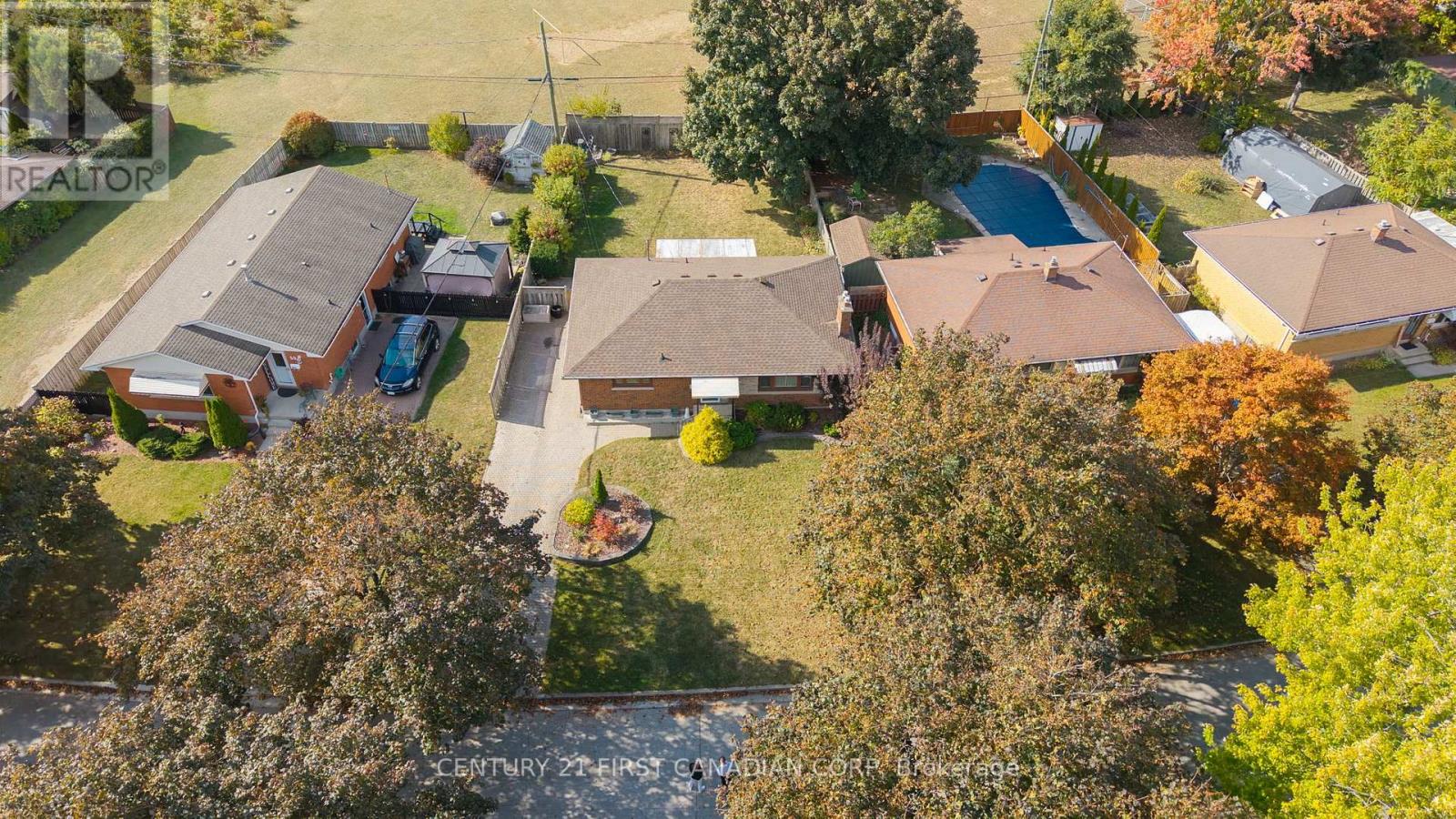 54 Algonquin Crescent, London East, Ontario  N5W 1N4 - Photo 44 - X12747380