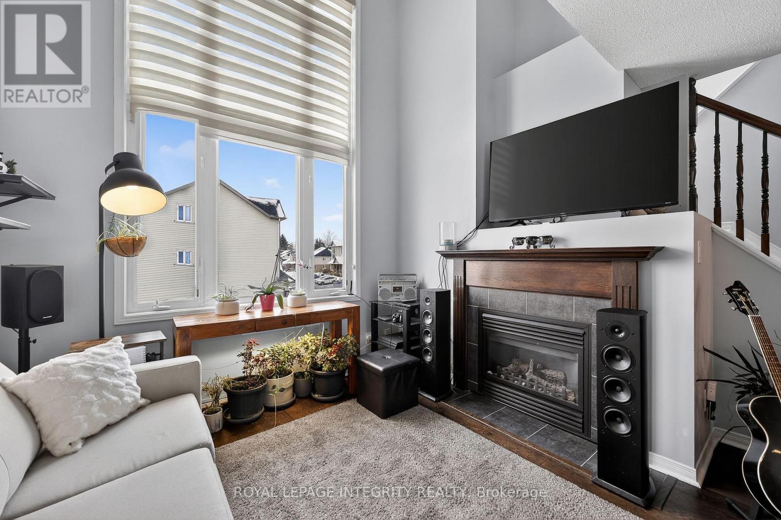 360 Galston Private, Ottawa, Ontario  K1W 0G3 - Photo 6 - X12747382