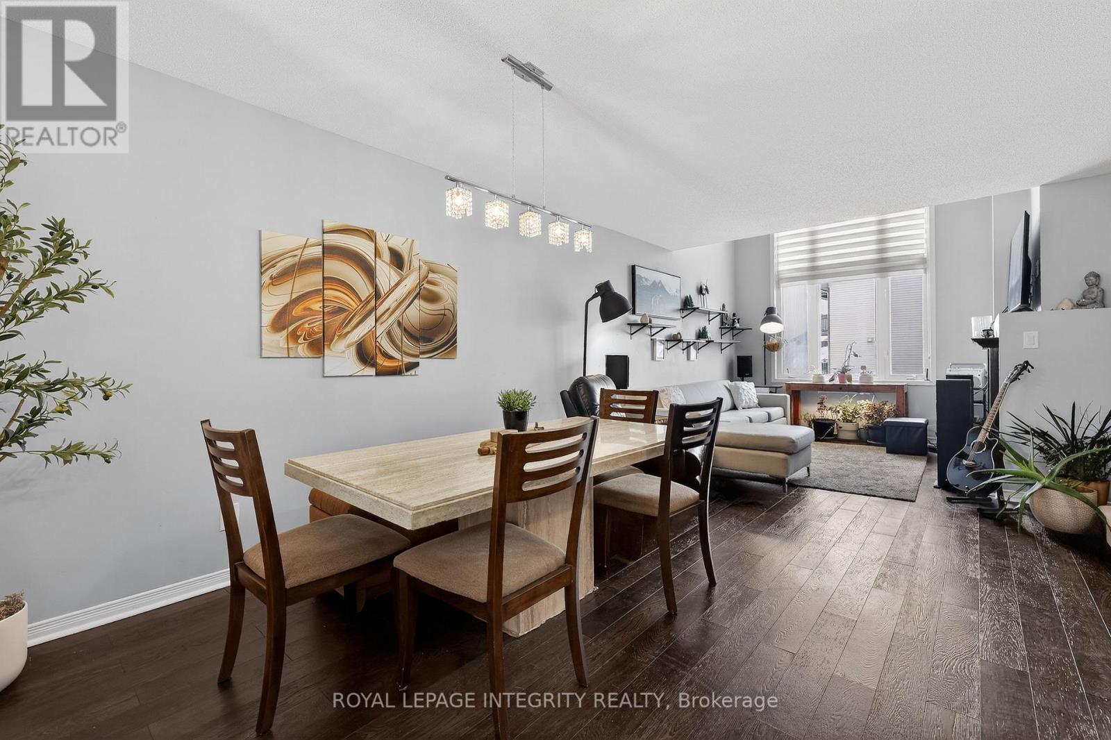 360 Galston Private, Ottawa, Ontario  K1W 0G3 - Photo 8 - X12747382