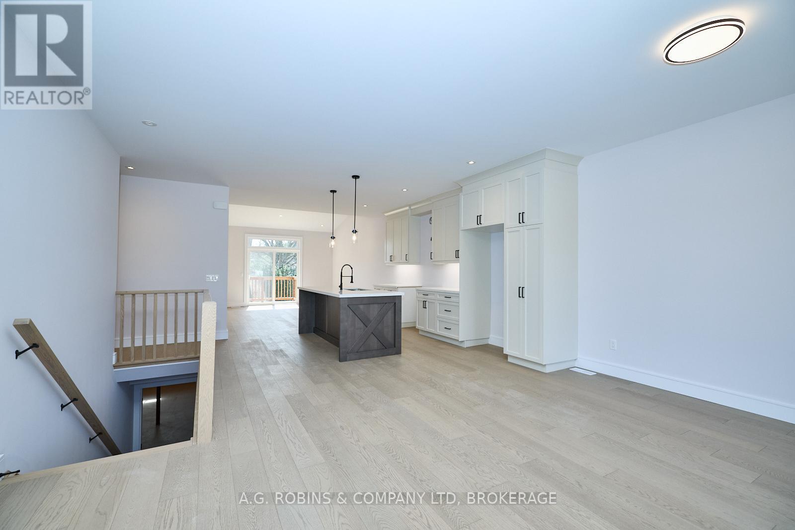 4124 Fly Road, Lincoln (Escarpment), Ontario  L0R 2C0 - Photo 10 - X12747366