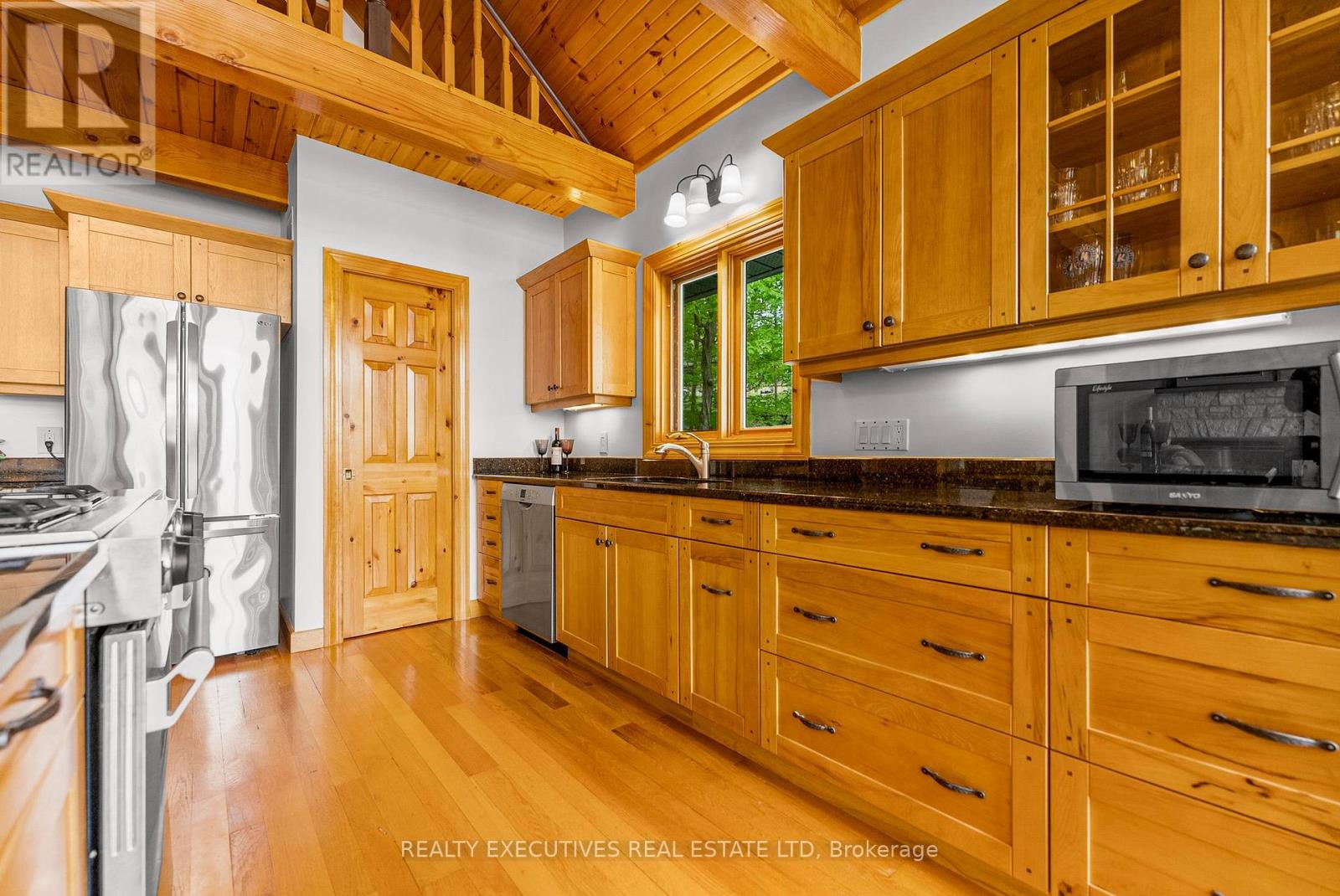 106 Black Snake Lane N, Frontenac Islands (The Islands), Ontario  K0E 1L0 - Photo 26 - X12747402