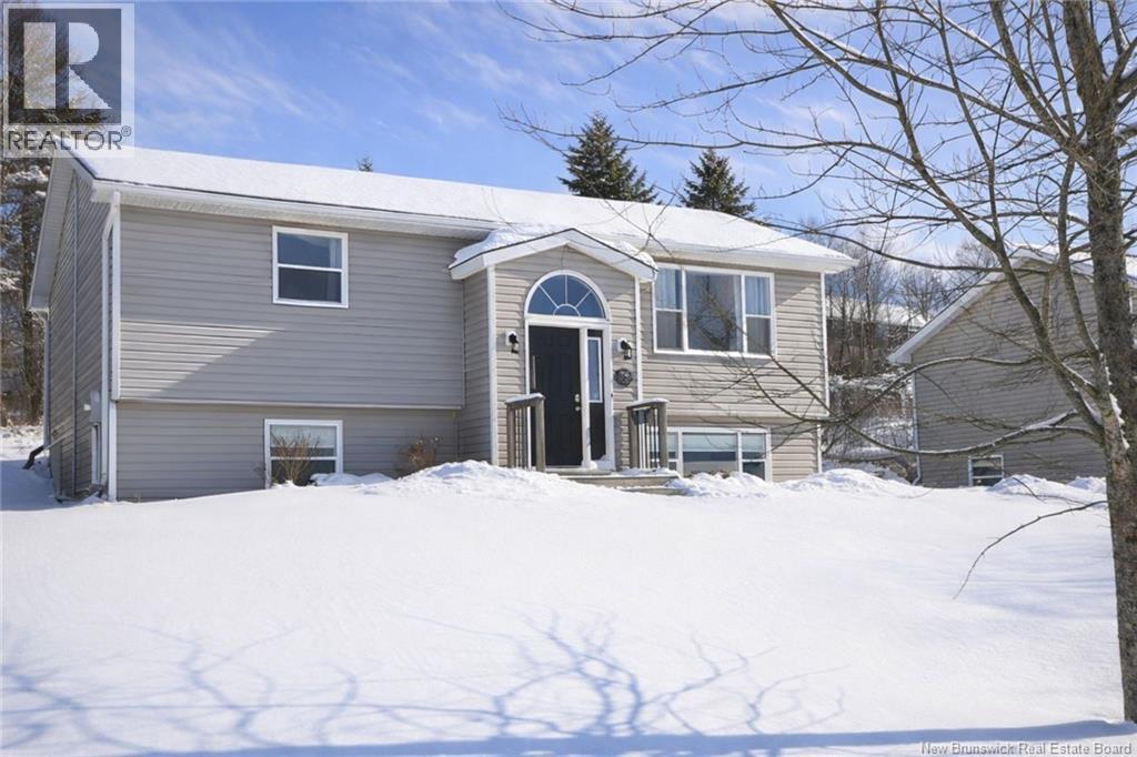 75 Carlile Crescent, Saint John, New Brunswick  E2J 5C3 - Photo 1 - NB132764