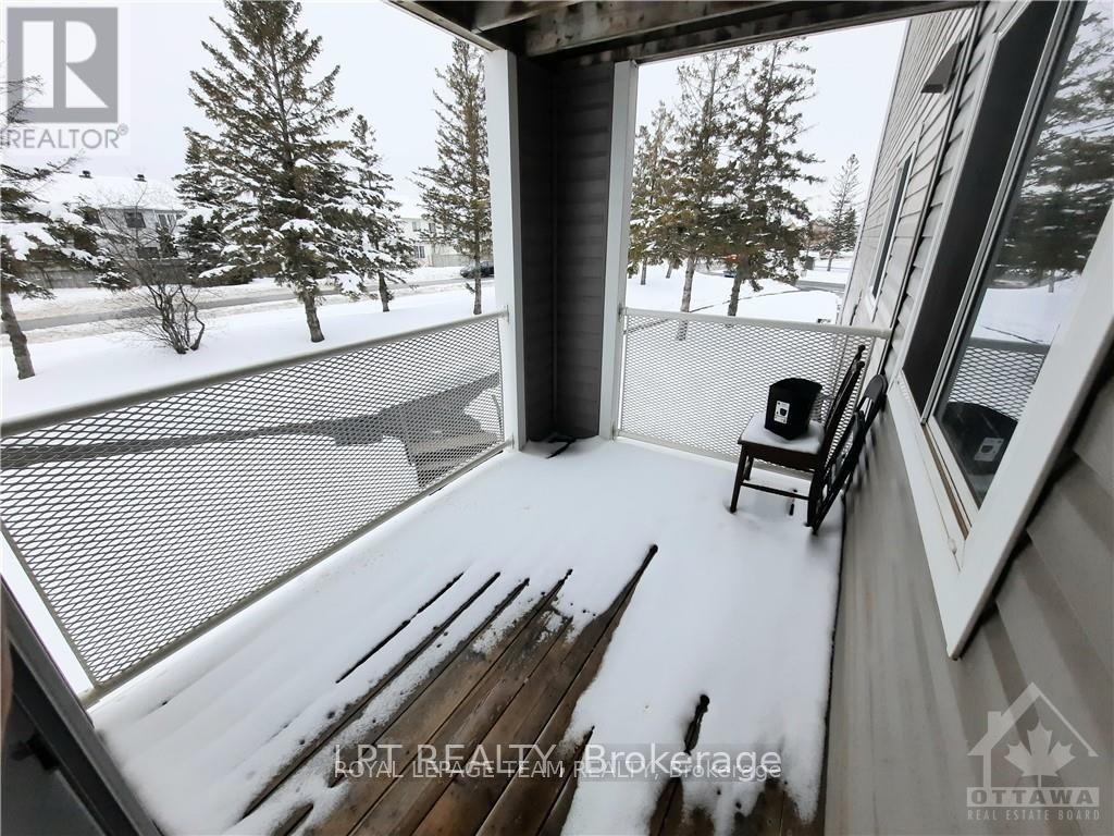 213 316 Lorry Greenberg Drive, Ottawa, Ontario  K1T 2P4 - Photo 7 - X12594796