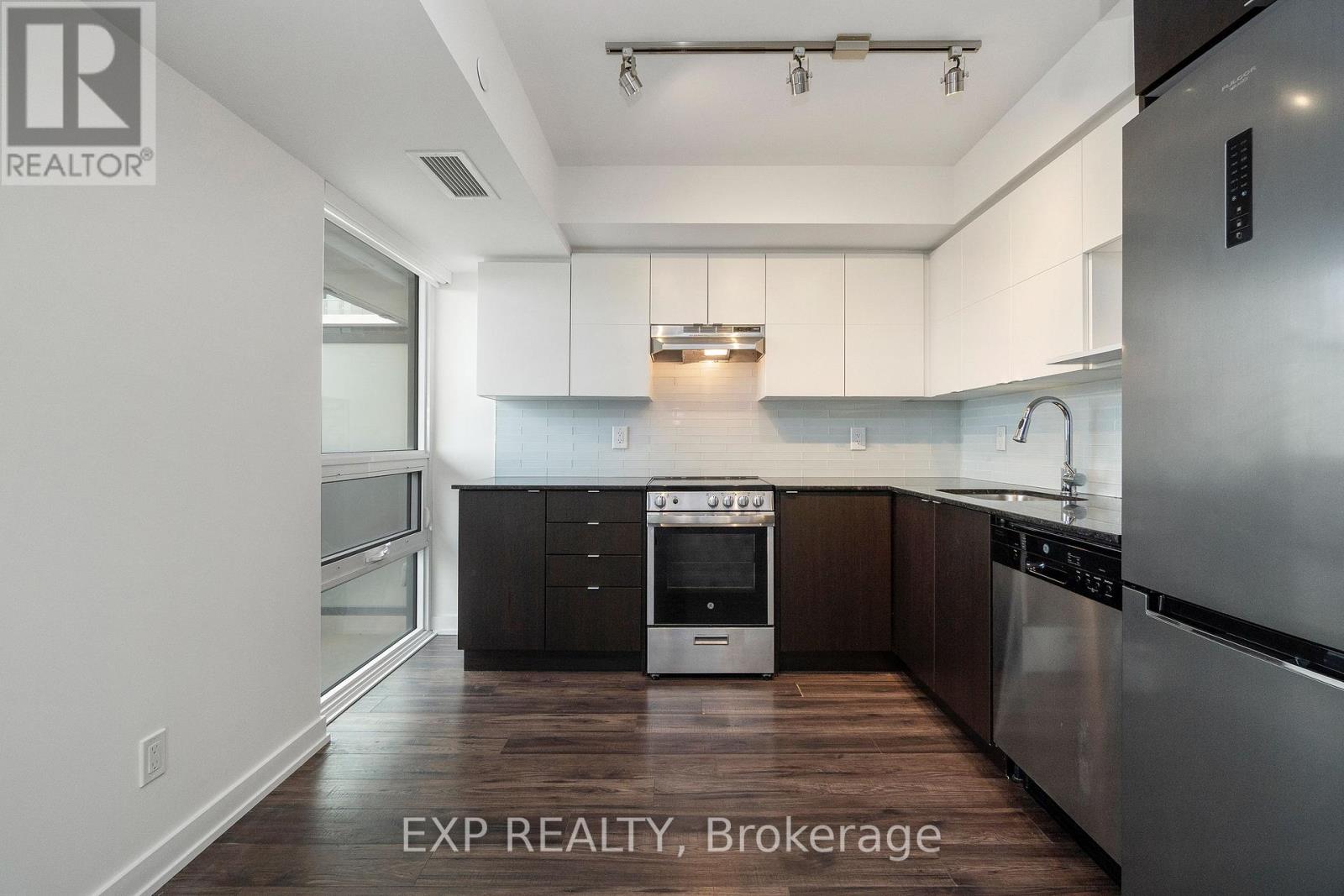 1117 - 120 Varna Drive, Toronto, Ontario  M6A 0B3 - Photo 15 - C12747360