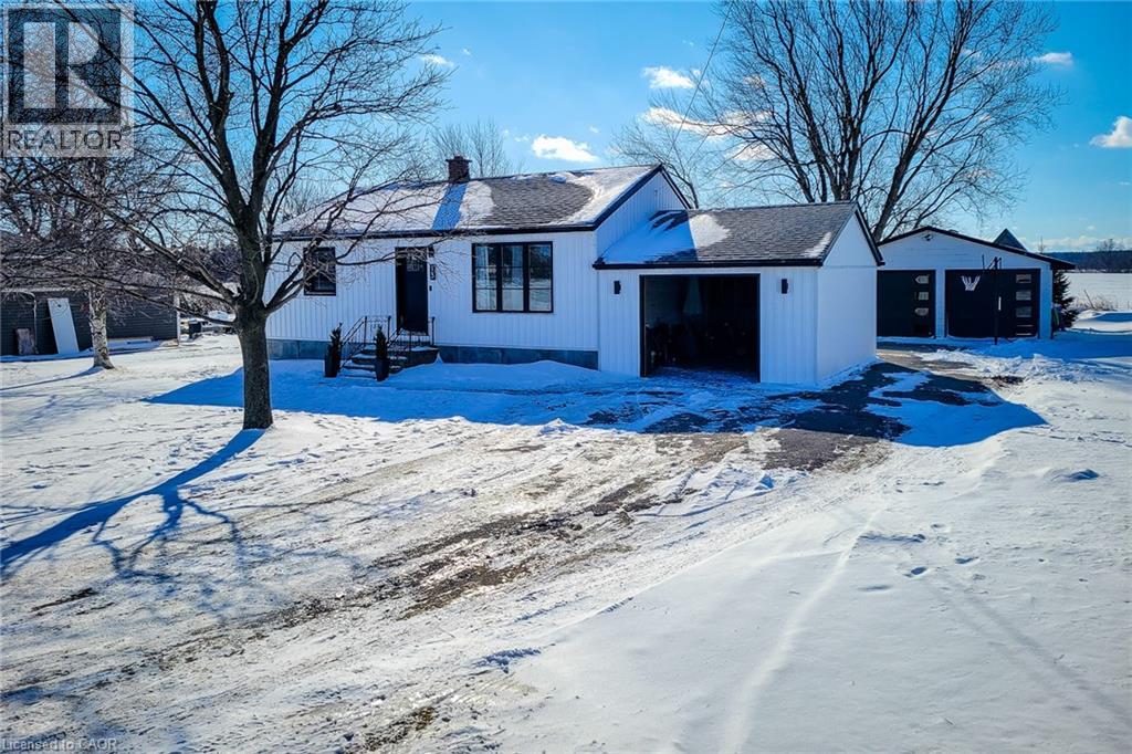 13 Unity Side Road, Caledonia, Ontario  N3W 1Y1 - Photo 1 - 40799999