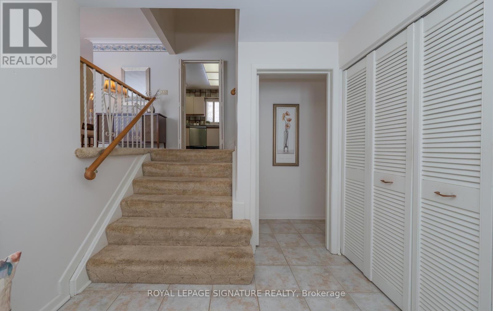 32 Sheldonbury Crescent, Toronto, Ontario  M1W 1K9 - Photo 4 - E12747420
