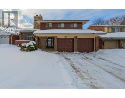32 SHELDONBURY CRESCENT, Toronto, Ontario