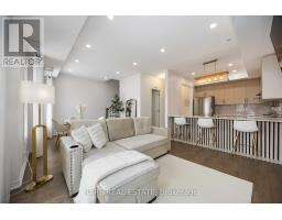 8 - 105 KAYLA CRESCENT, Vaughan, Ontario