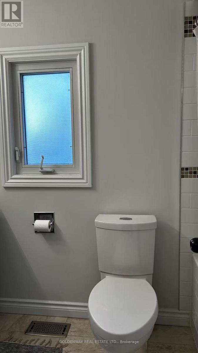 Room1 - 72 Attridge Drive, Aurora, Ontario  L4G 6J4 - Photo 8 - N12747418