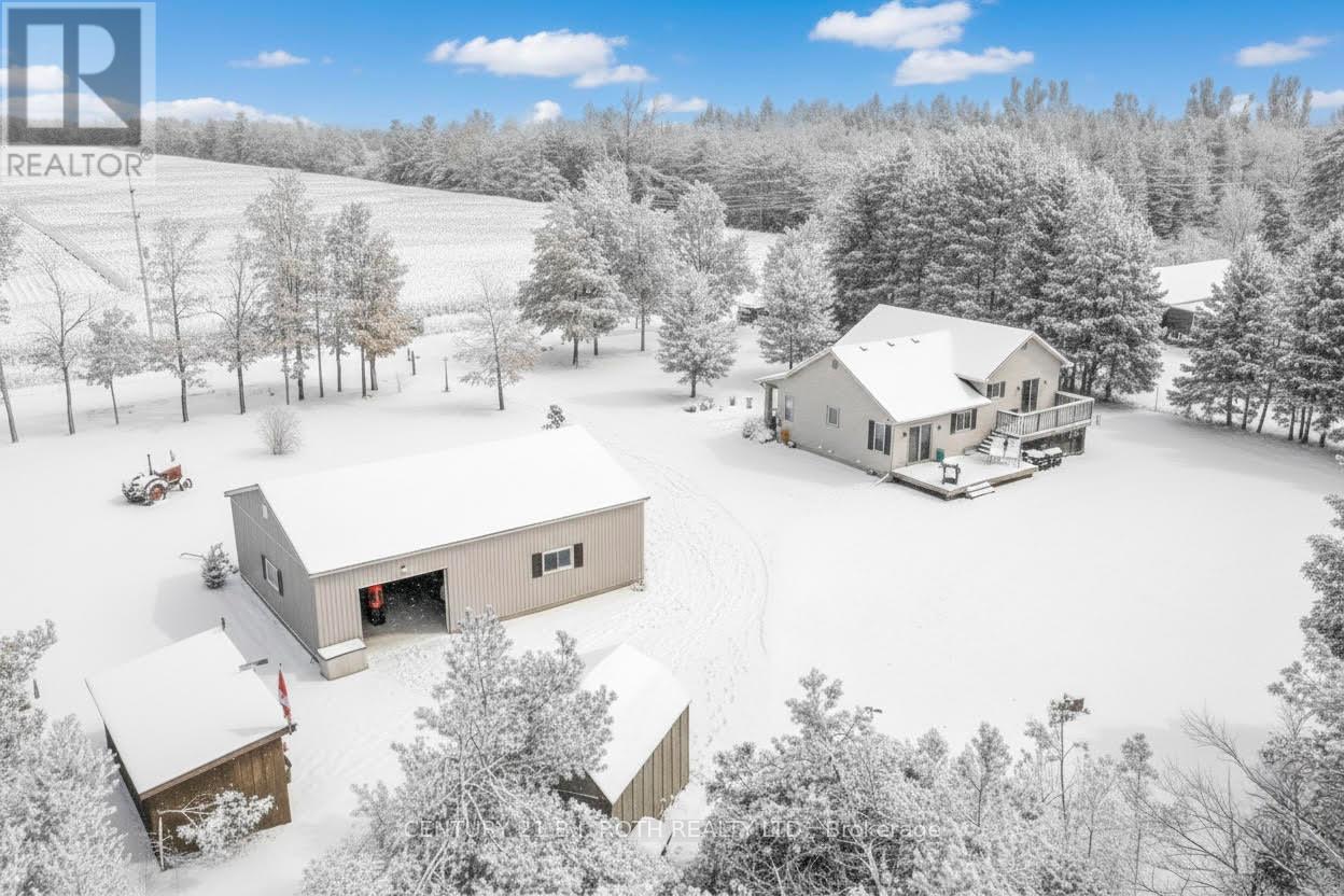 70 Line 12 South Line, Oro-Medonte, Ontario  L0L 1T0 - Photo 2 - S12747400