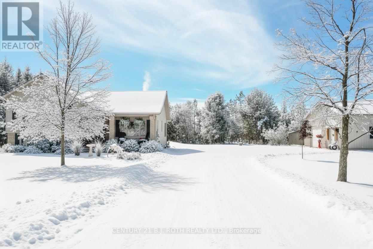 70 Line 12 South Line, Oro-Medonte, Ontario  L0L 1T0 - Photo 3 - S12747400